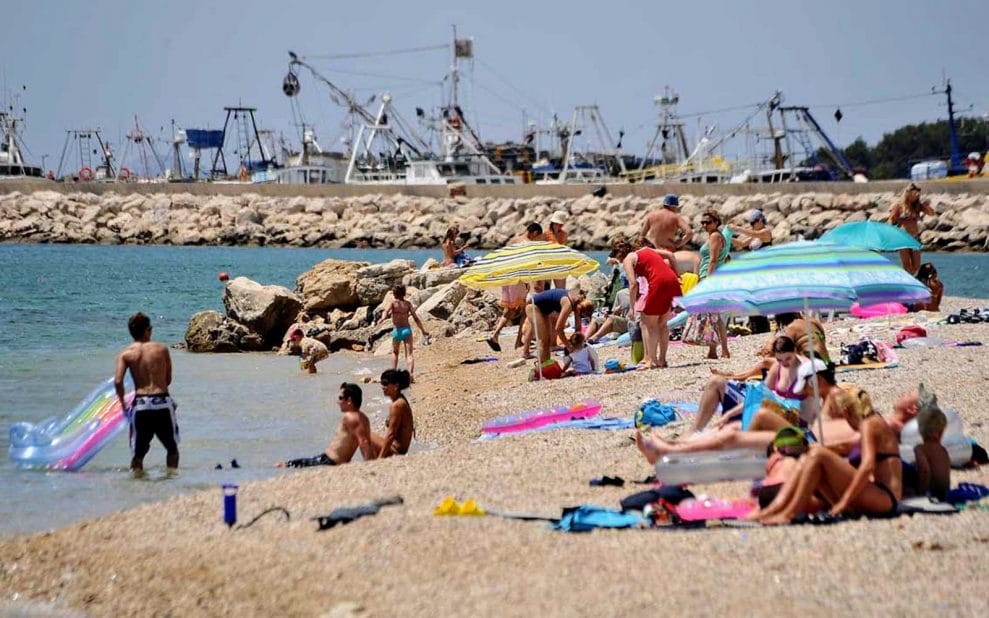 Tribunj - pláž Bristak