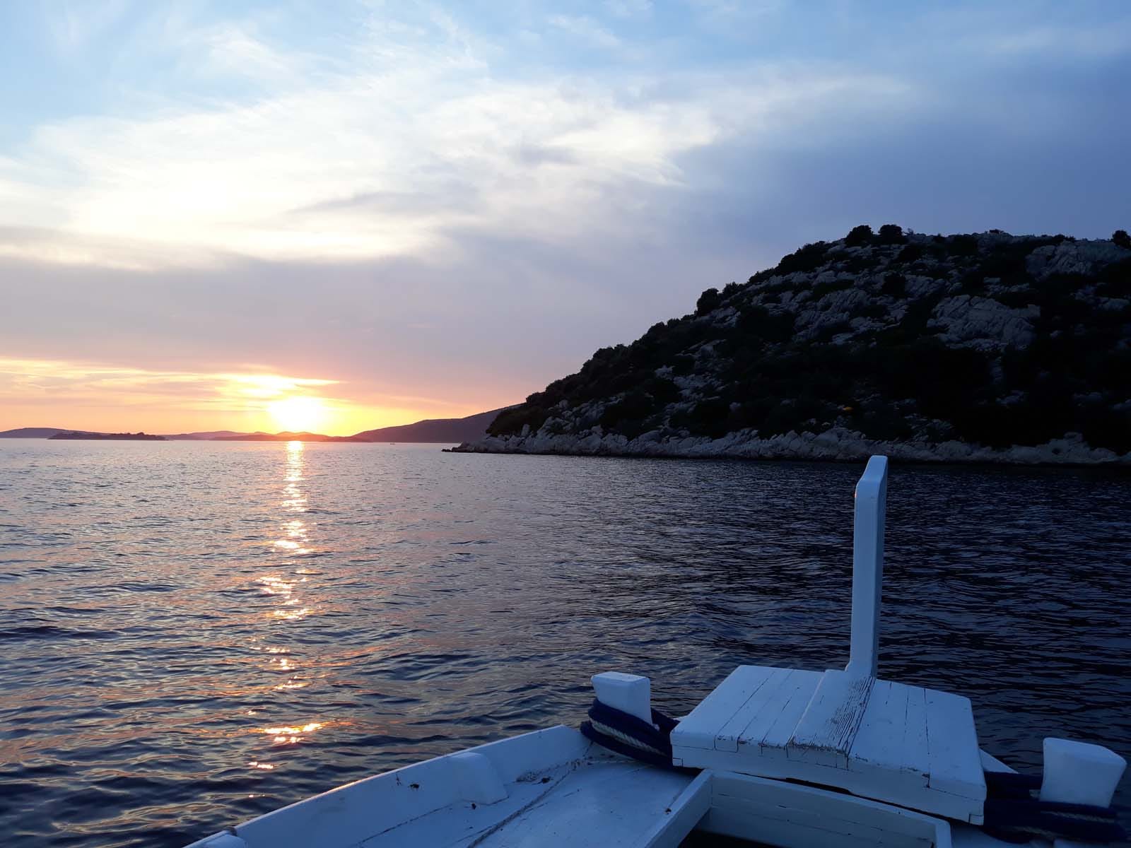 Vožnja z ladjo v Sunset poleg Logoruna